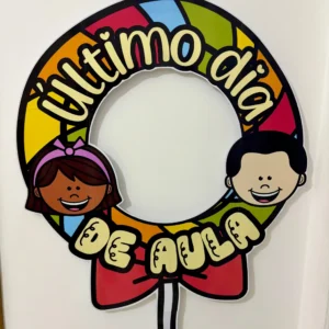 Bambolê tema “Último Dia de Aula”